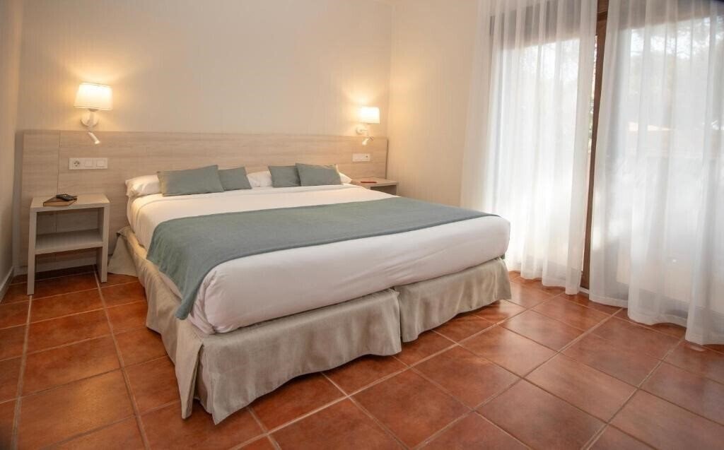 Картинка Montepiedra 4*