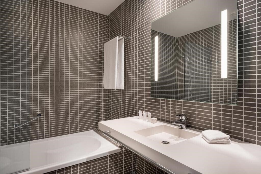 Фотография AC Hotel by Marriott Alicante 4*