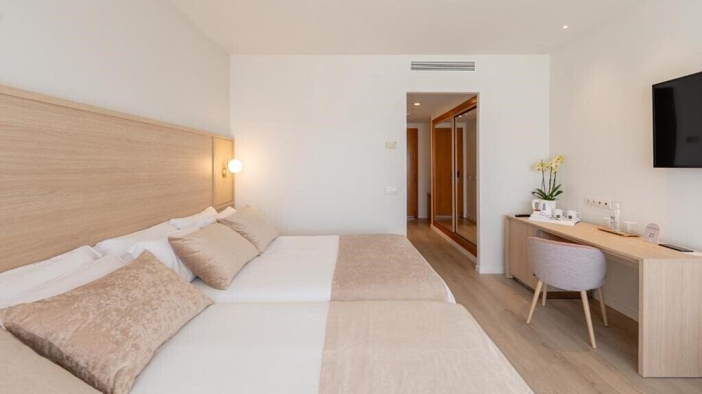 Картинка Rh Ifach 4*
