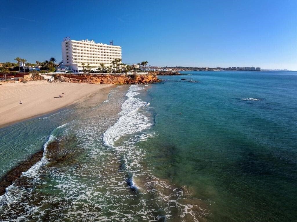 Отель La Zenia 4*