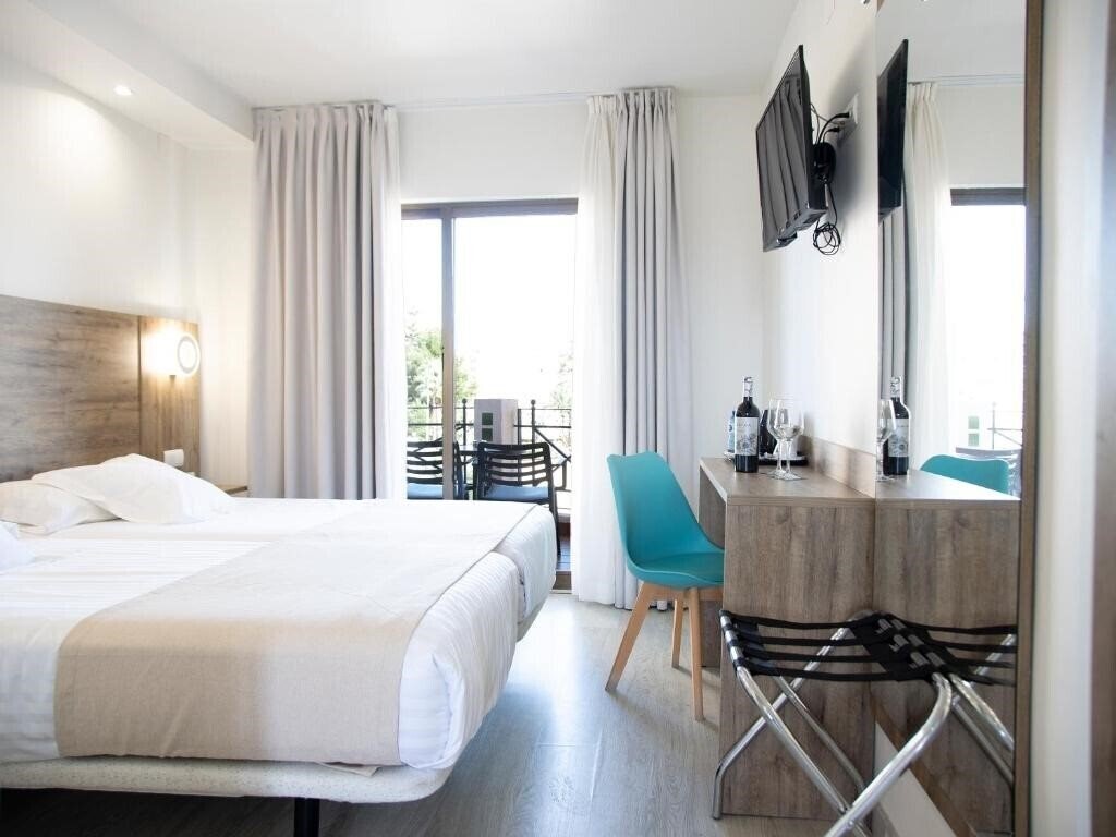 Фото Hotel Boutique Calas De Alicante 3*