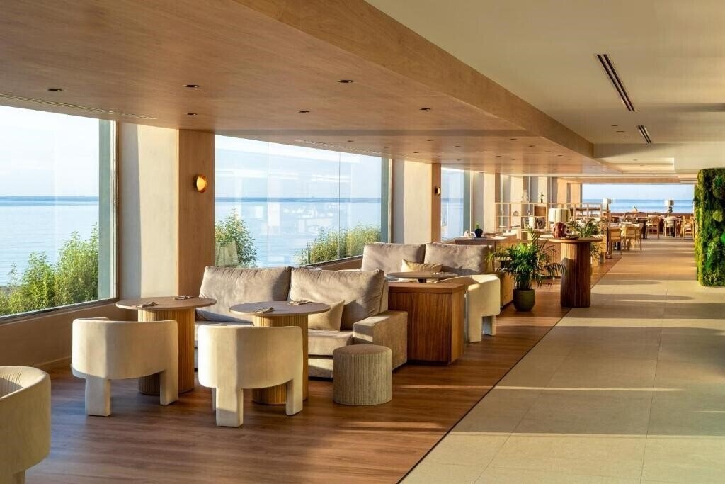 Фотография Innside by Melia Alicante Porta Maris (ex. Innside Alicante Porta Maris) 4*