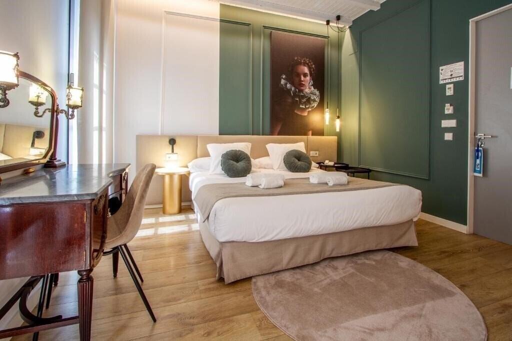 Отель Les Monges Palace Boutique 3*