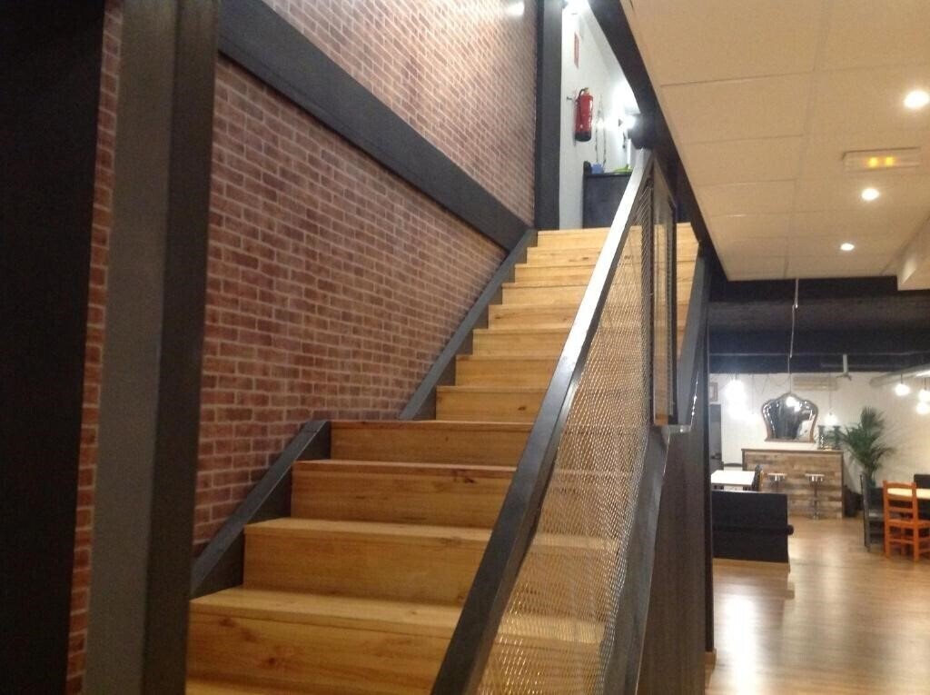 Готель Ole Backpackers Hostel 2*