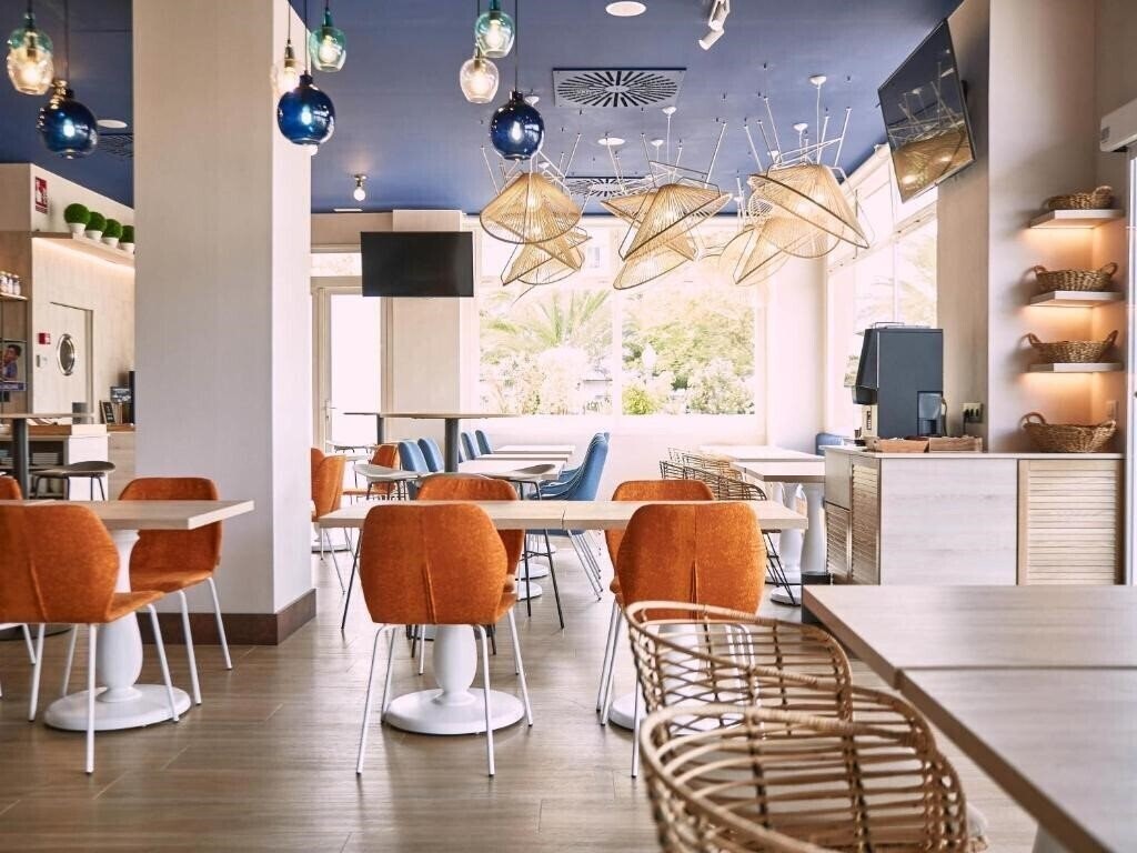 Фотографія Ibis Elche 3*