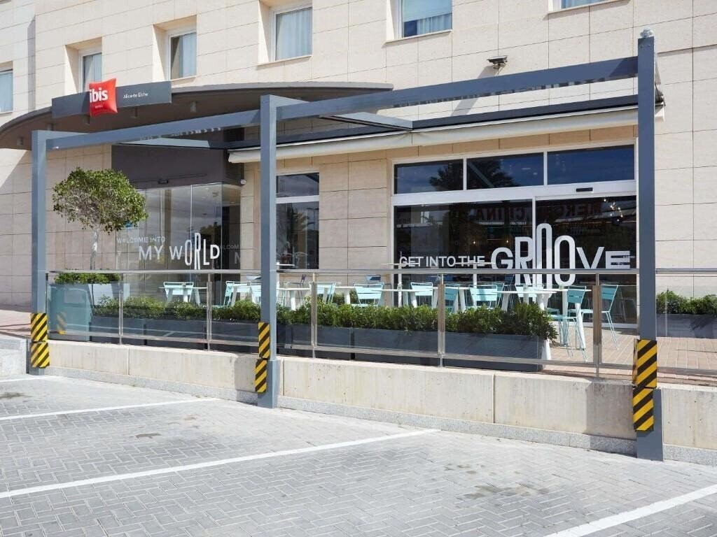 Картинка Ibis Elche 3*