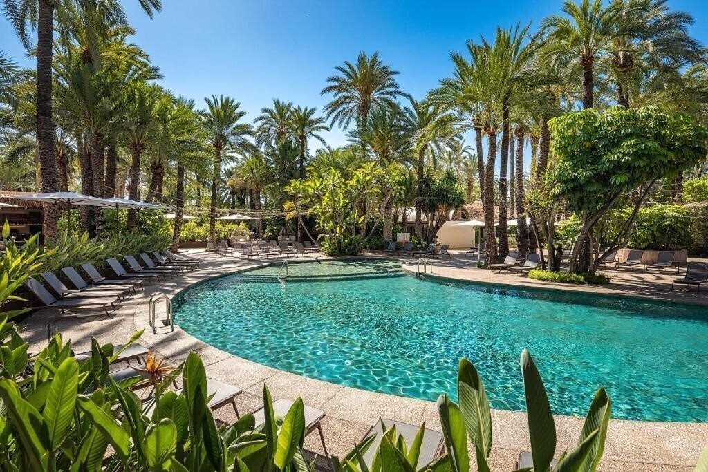 Отель Huerto Del Cura 4*