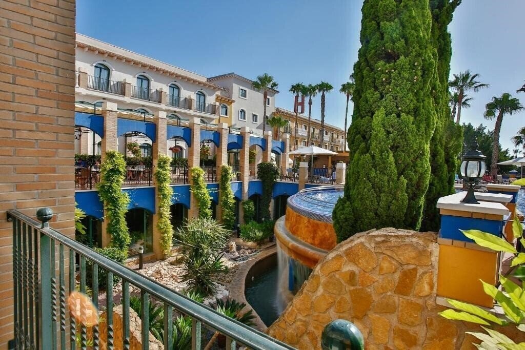 Картинка La Laguna SPA & Golf 4*
