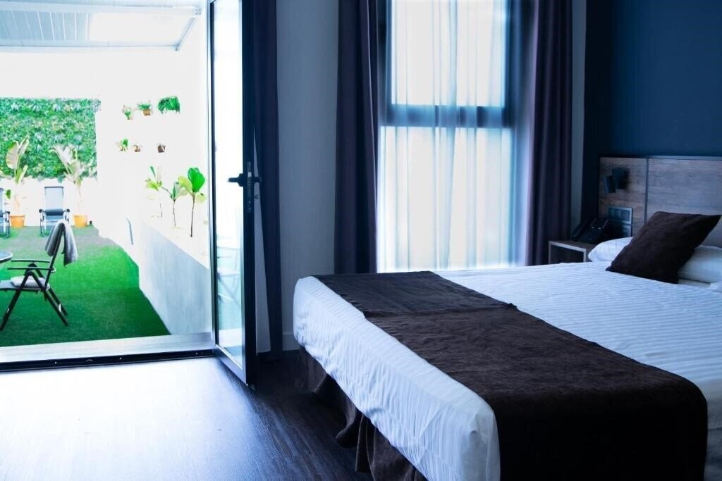 Фото Bh San Francisco Alicante 3*