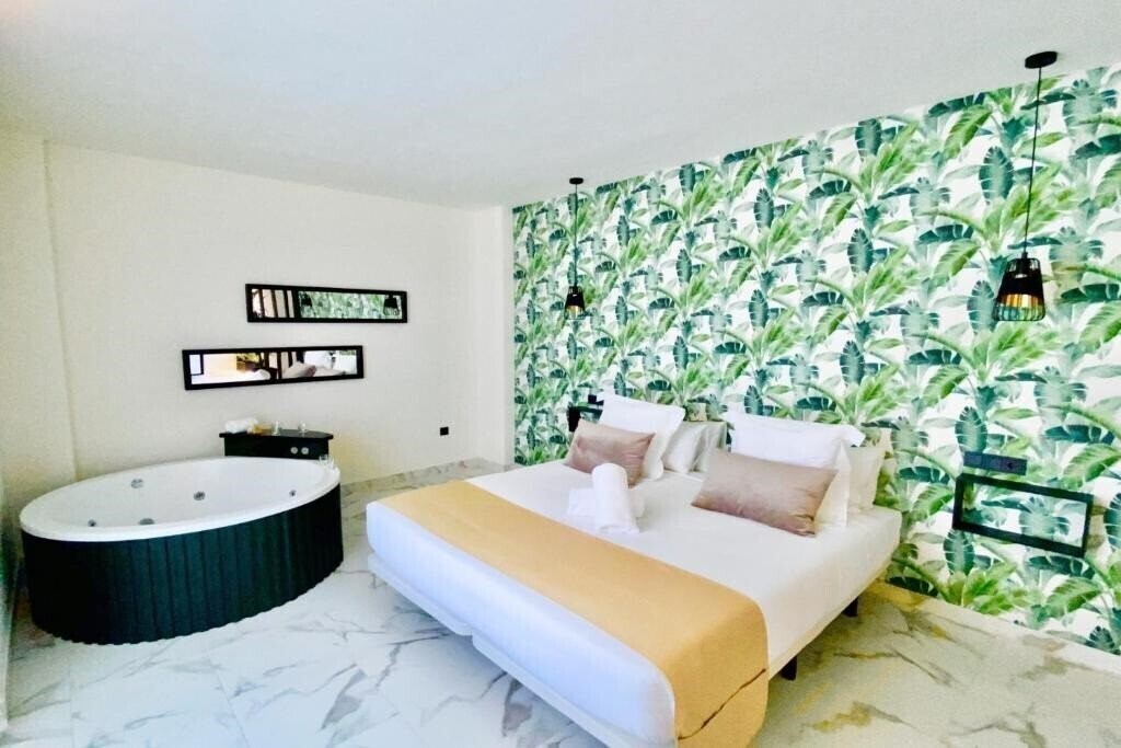 Фотографія Reina Victoria La Plaza 4*