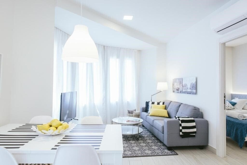 Готель Poeta Quintana Apartments - Lucky Flats 3*