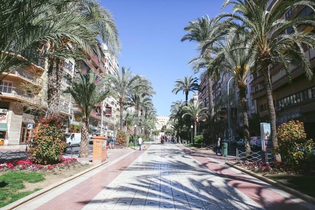 Картинка Poeta Quintana Apartments - Lucky Flats 3*