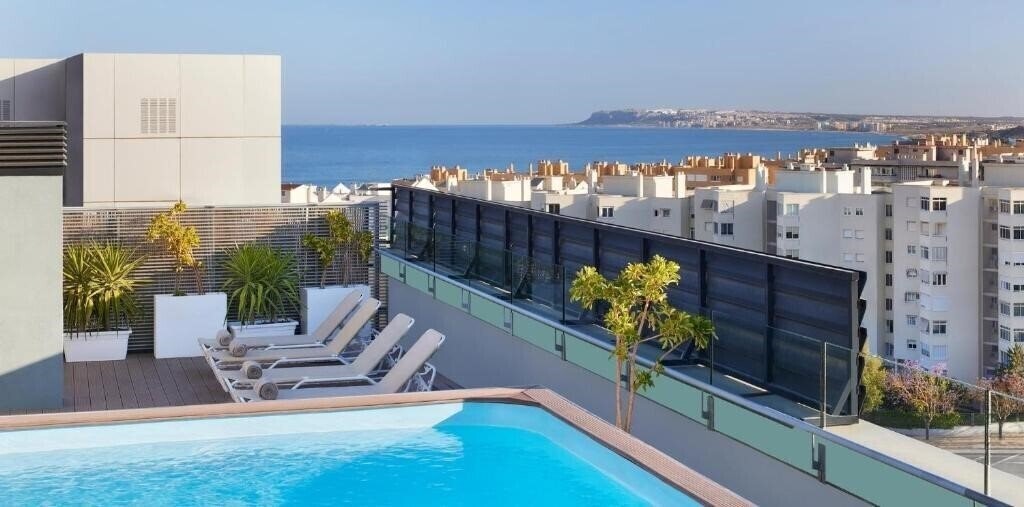 Отель Nh Alicante 4*