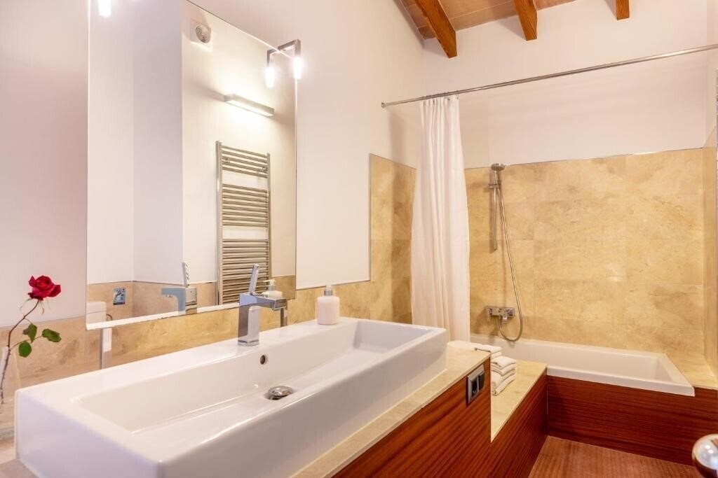 Фотография Can Tem 4*