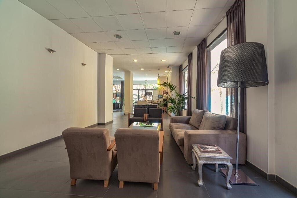 Картинка Hotel La Perla 2*