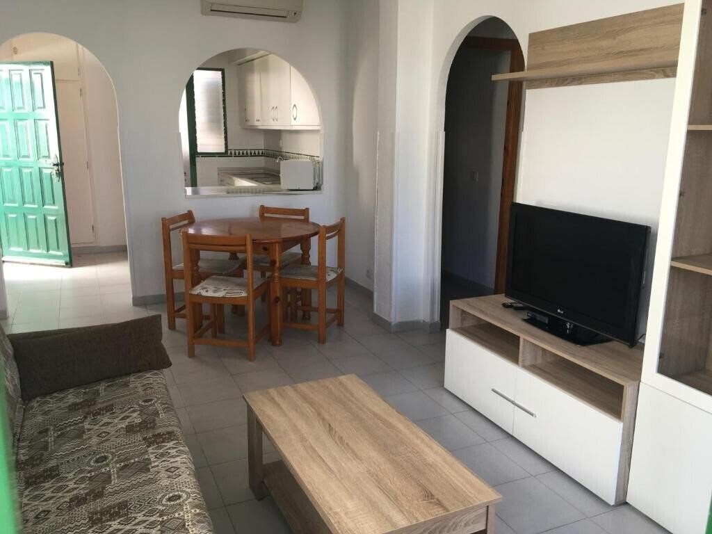 Изображение Apartamentos Torrelaguna 2*