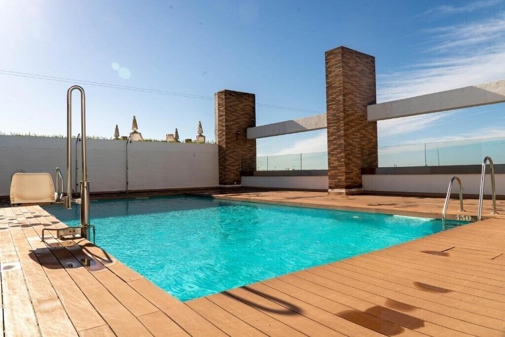 Отель Sercotel Cordoba Medina Azahara 3*