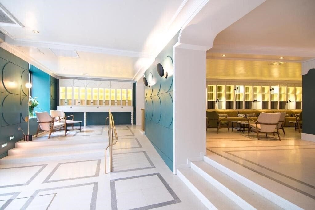 Картинка Petit Palace Puerta De Triana 3*