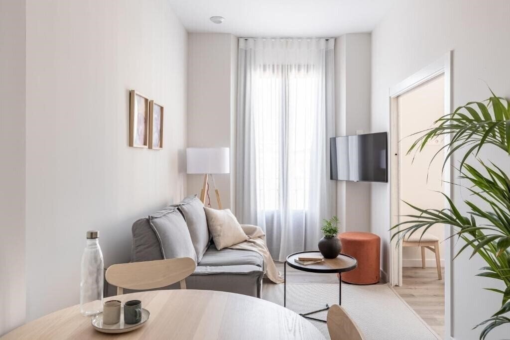 Отель Libere Granada Catedral Apartamentos 3*