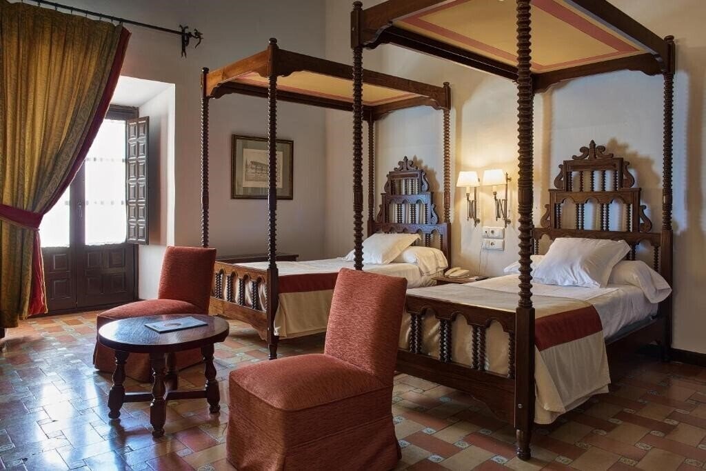 Фото Parador De Ubeda 4*