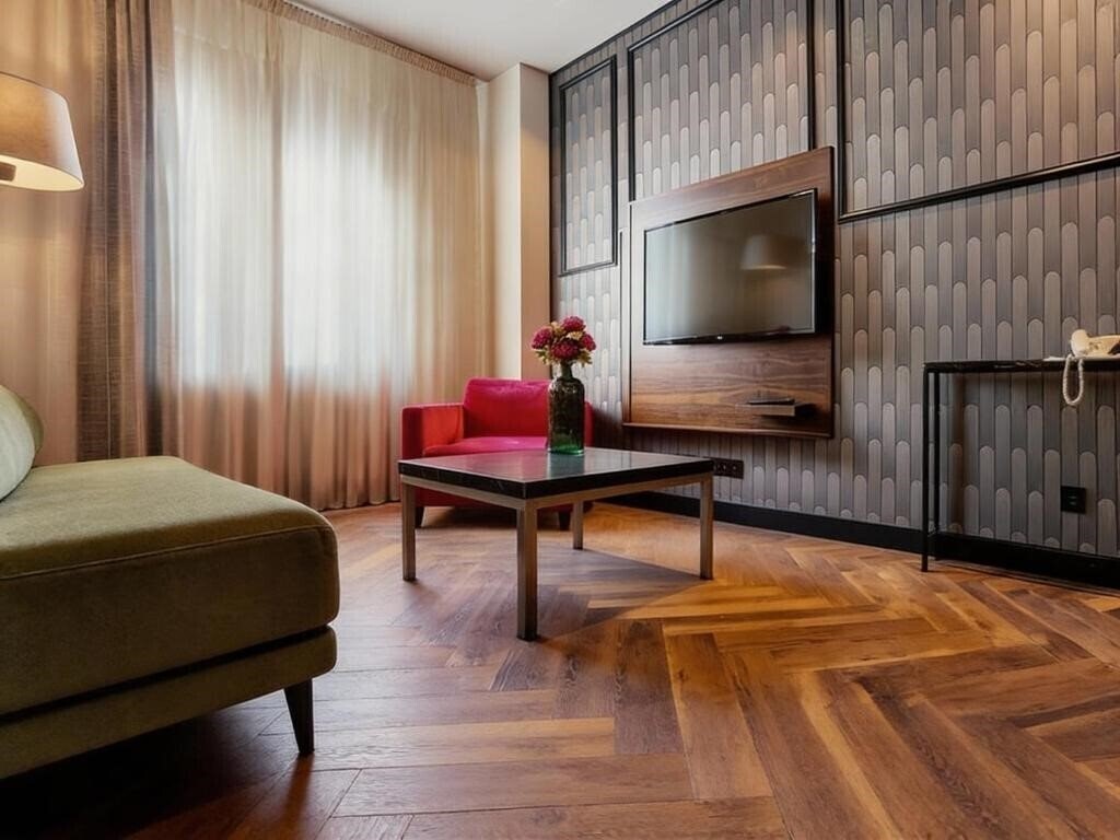 Фотографія Hotel Vertice Sevilla Aljarafe Bormujos 4*