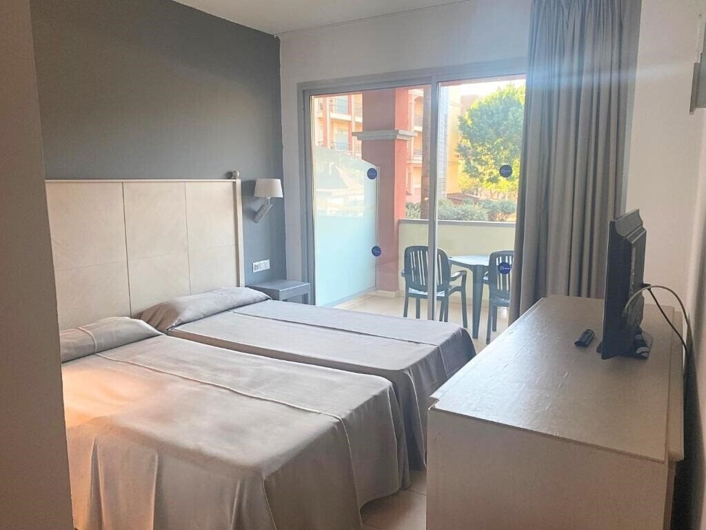 Фото Ohtels Islantilla 4*