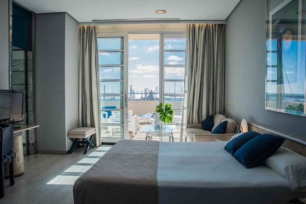 Фото Hotel Puerto Sherry 4*