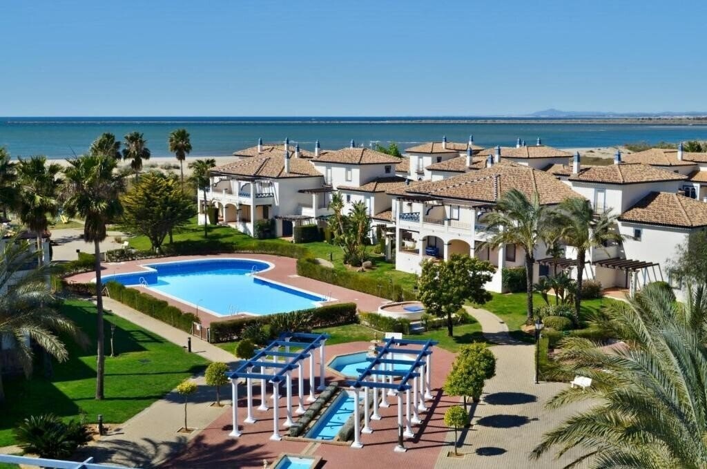 Готель Apartamentos Leo San Bruno 2*