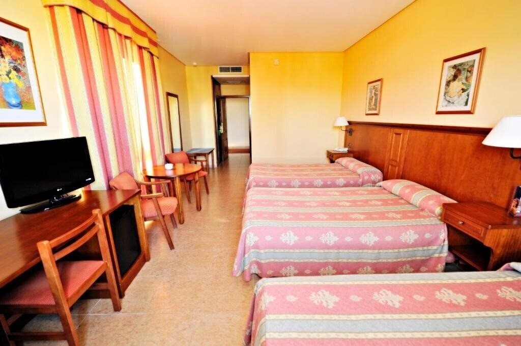 Картинка Hotel Lozano (ex. Hotel Restaurante Lozano) 3*