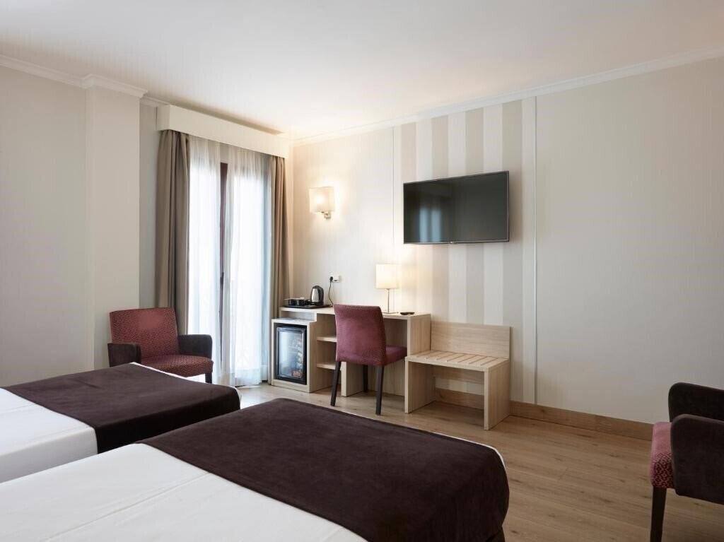 Зображення Maestranza 4*