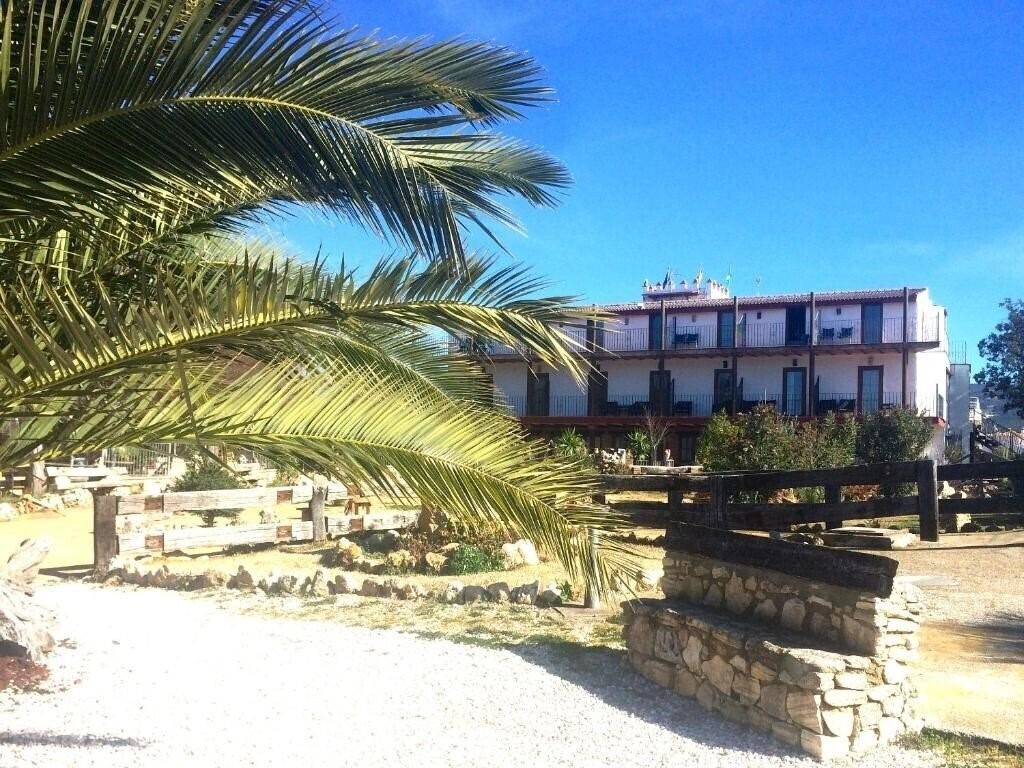 Готель Rural El Cortijo 3*