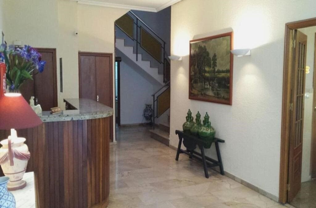 Фото Hostal Ronda 2*