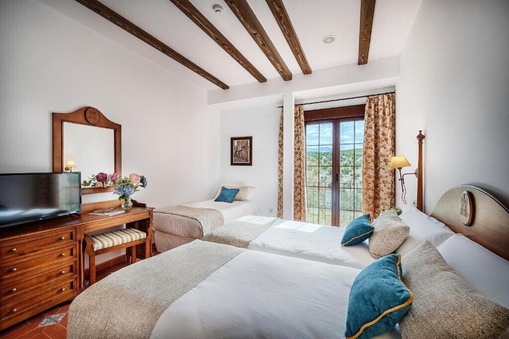 Фото Beneste Cazorla Hotel 3*