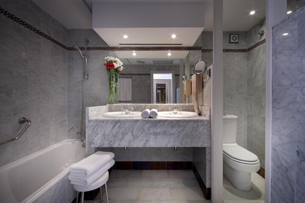 Фотография Abades Benacazon 4*