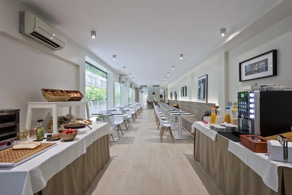 Фотография Aparthotel BCN Montjuic 3*