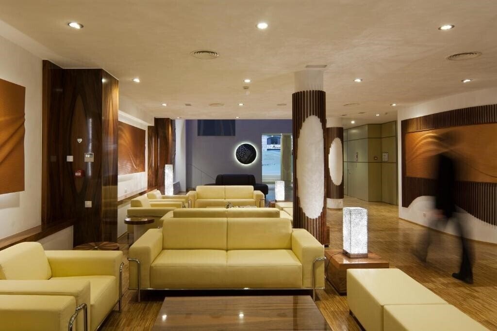 Зображення Ako Suite Hotel 4*