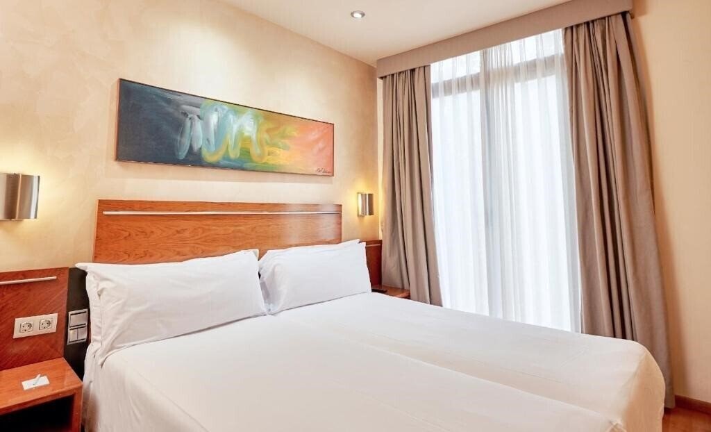 Фото Garbi Millenni 4*