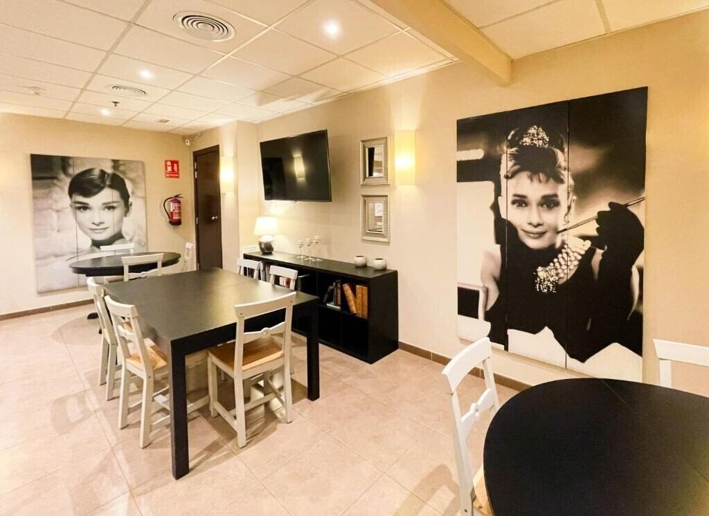 Зображення Teatre Auditori 3*