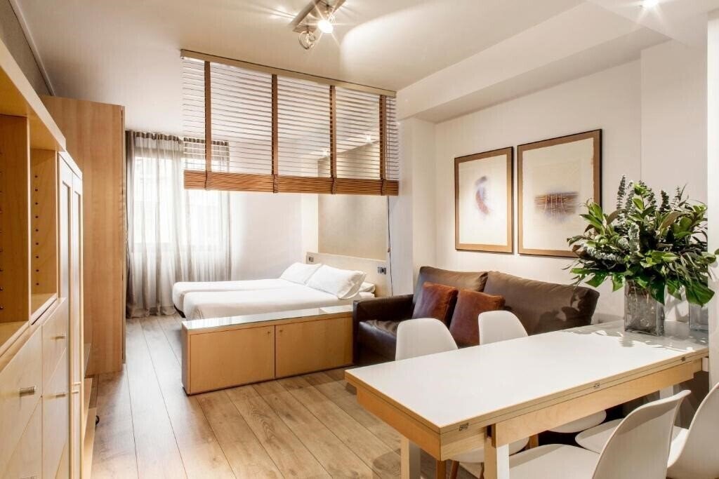Готель Barcelona Apartment Aramunt апартаменты