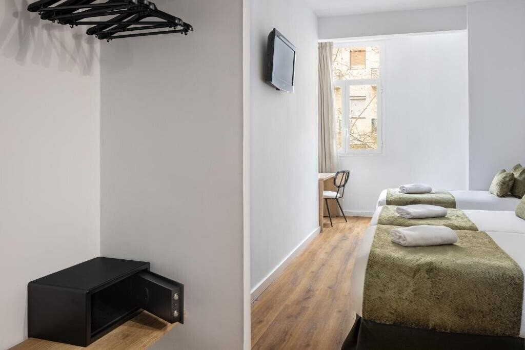 Картинка H.Top Bcn City 2*