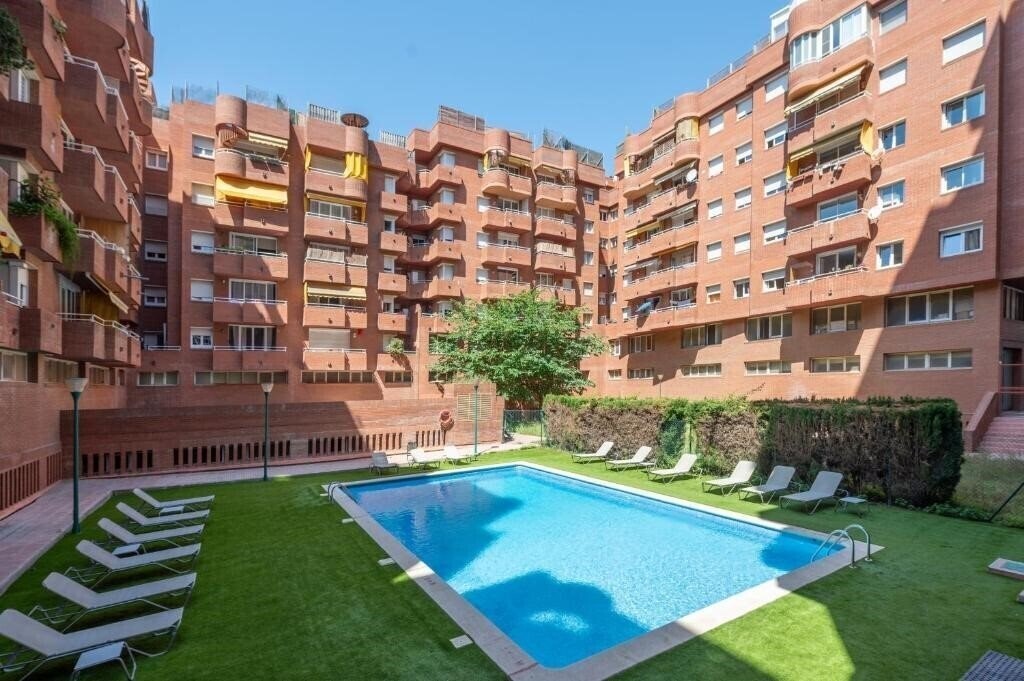 Отель Hesperia Sant Joan Suites 3*