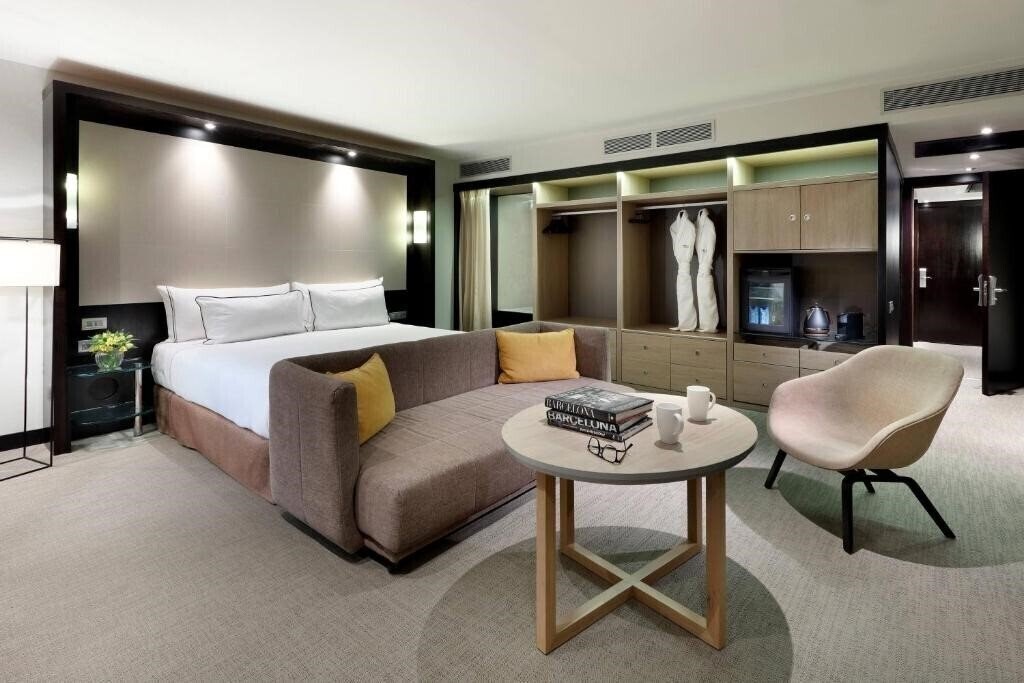 Фото Melia Barcelona Sarria 5*
