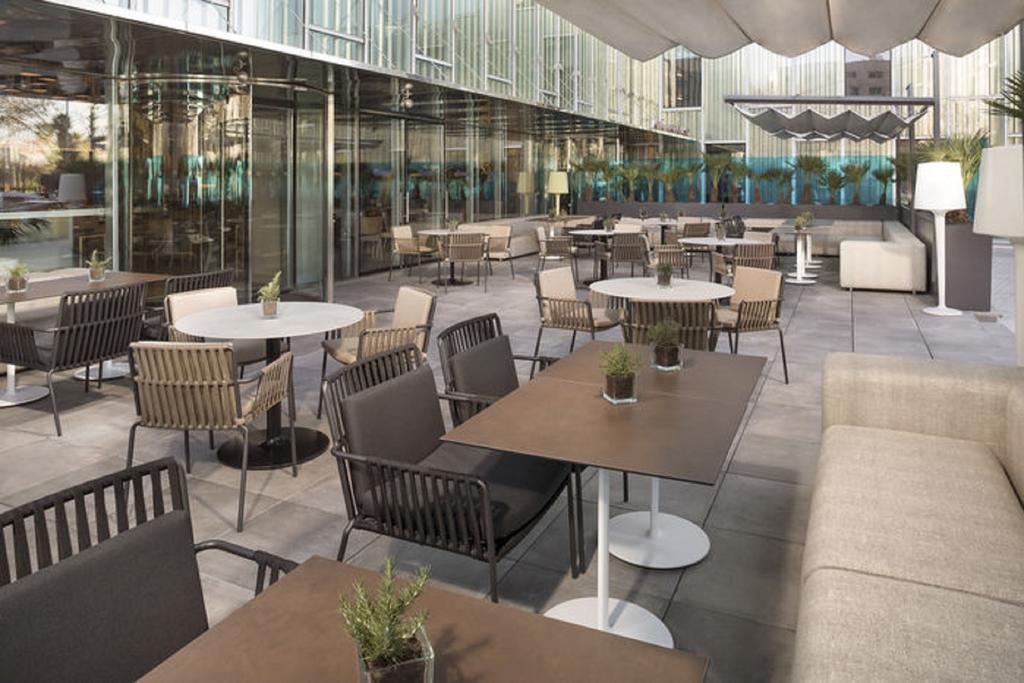 Картинка The Level At Melia Barcelona Sky 4*