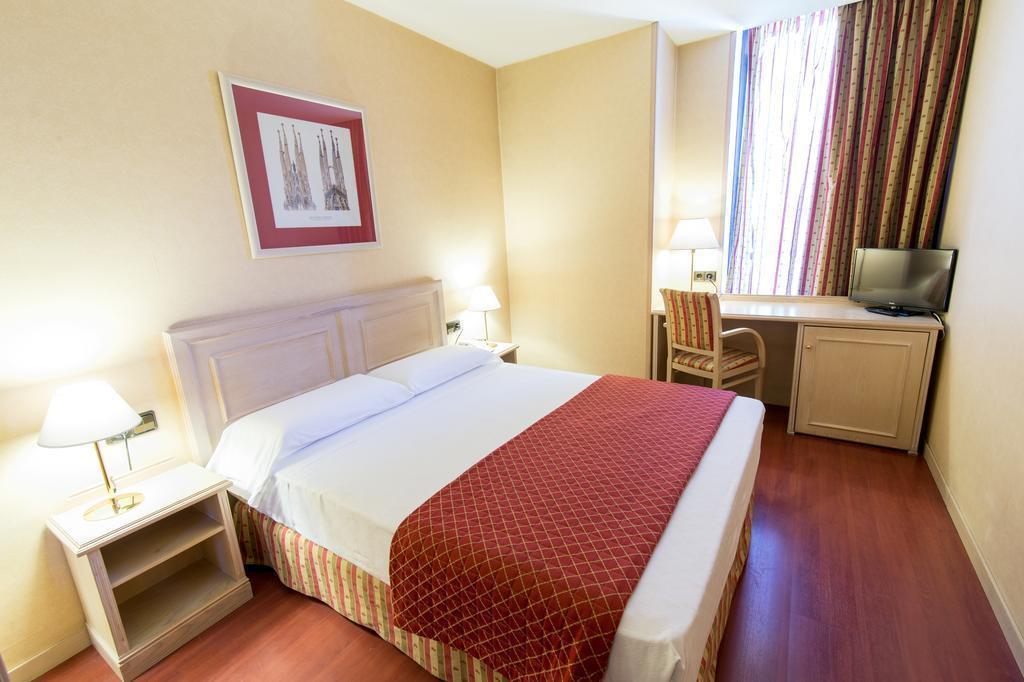 Фото Sunotel Aston 3*