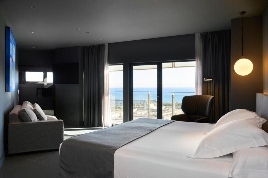 Картинка Barcelona Princess 4*