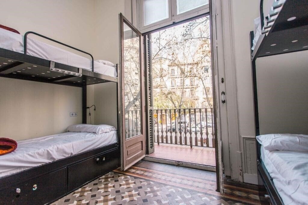 Фото 360 Hostel Barcelona Arts&Culture хостел