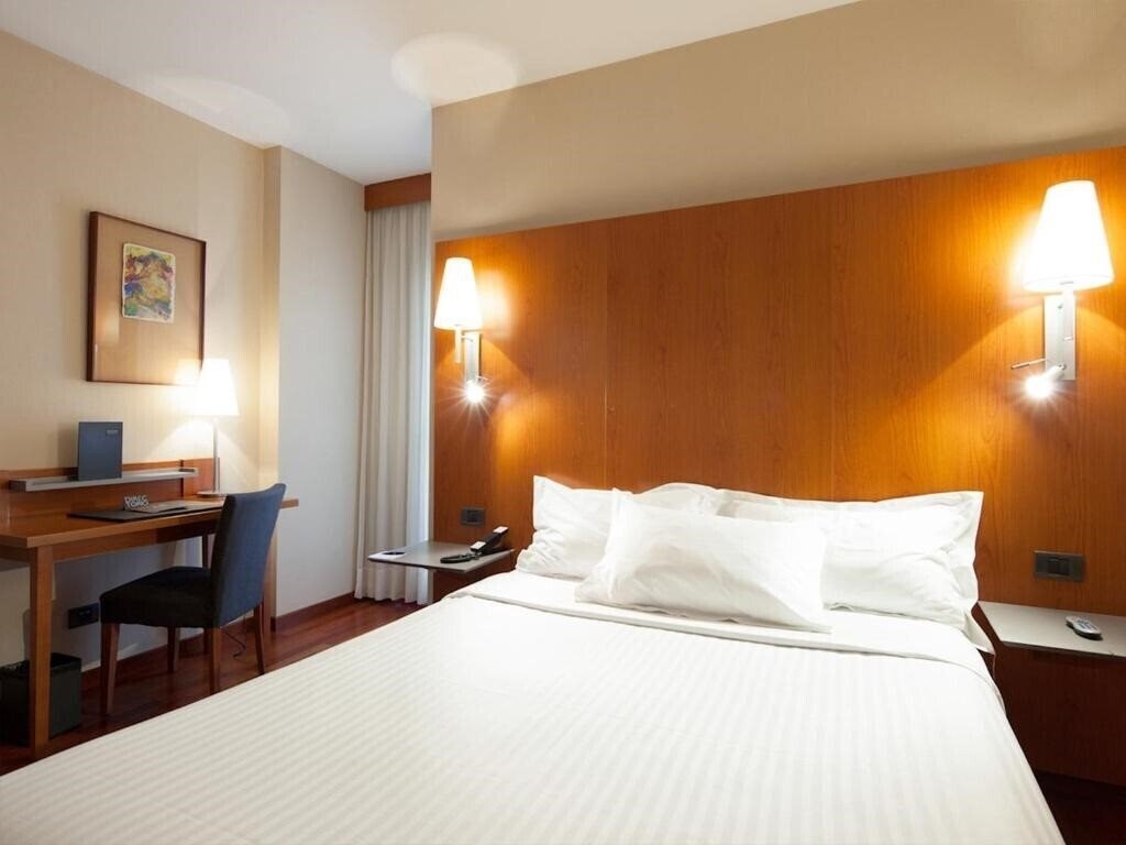Фото Ciutat Martorell 4*
