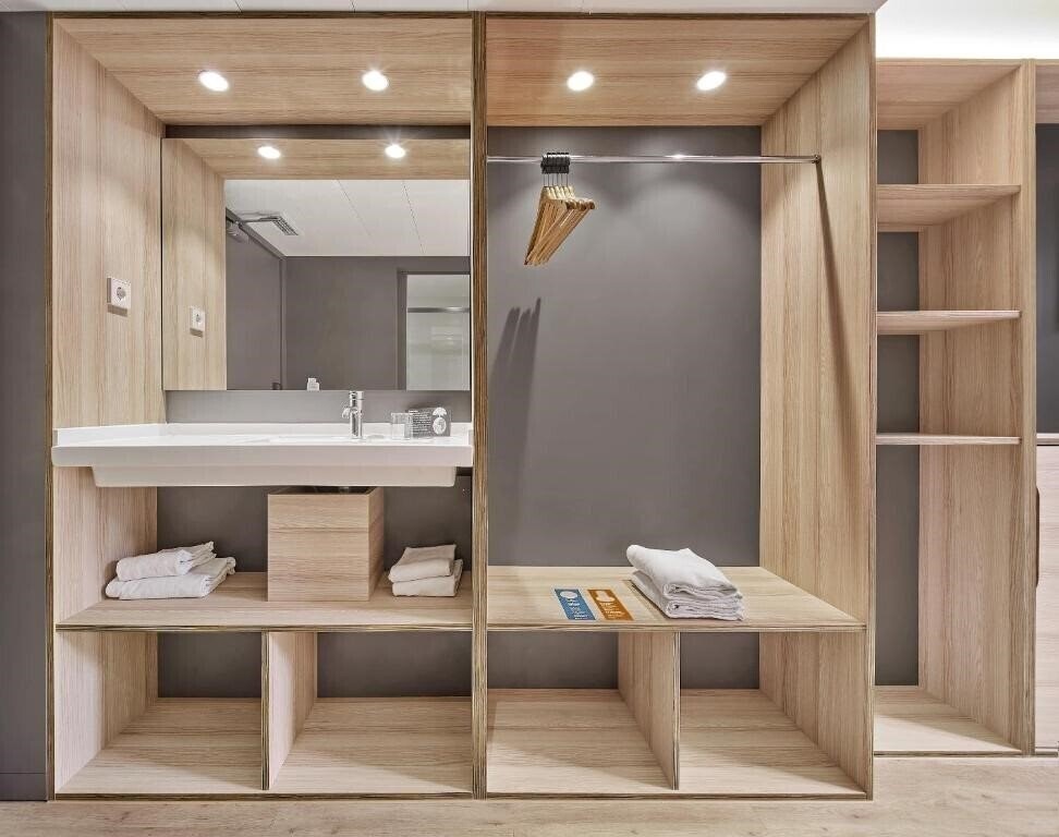 Фото Hostal Lami 2*