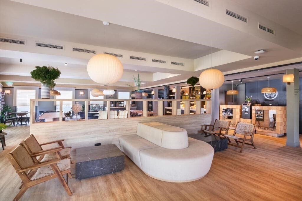 Изображение B&B Hotel Barcelona Mollet (ex. Ibis Barcelona Mollet) 2*