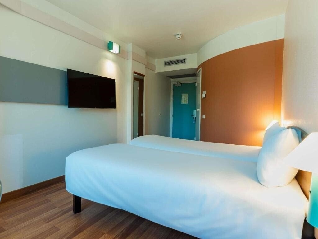 Зображення Ibis Barcelona Molins De Rei 2*